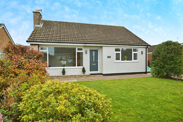 2 Bedroom Detached Bungalow For Sale In Thornhill Crescent, Scunthorpe, DN17