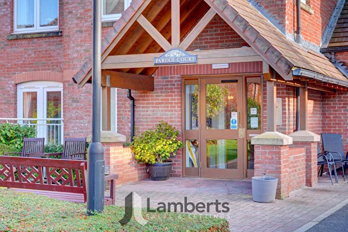 1 Bedroom Flat For Sale In New Road, Studley, B80