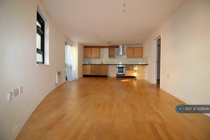 1 Bedroom Flat To Rent In Scotland Green, London, N17