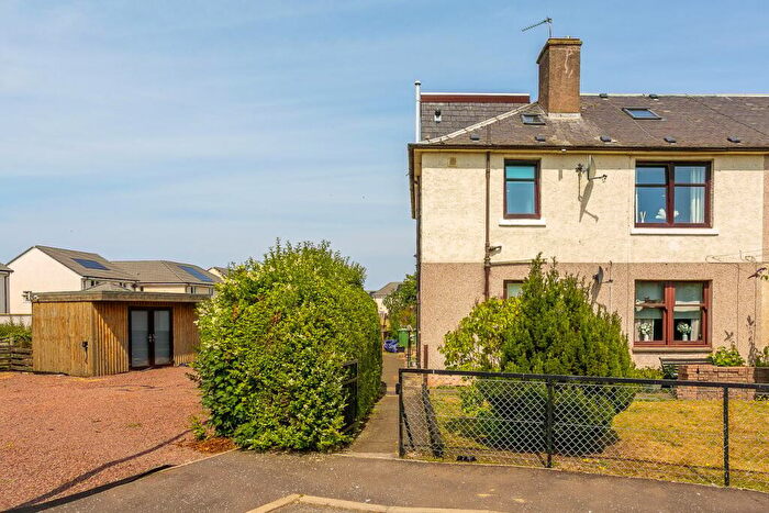 3 Bedroom Duplex For Sale In Whitecraig Road, Whitecraig, Musselburgh, EH21