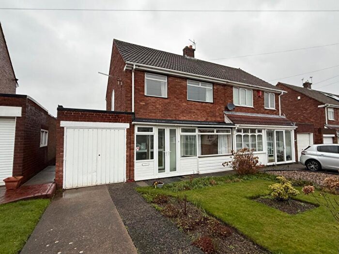 3 Bedroom Semi Detached House For Sale In Glendale Road, Shiremoor, Newcastle Upon Tyne, Tyne And Wear, NE27