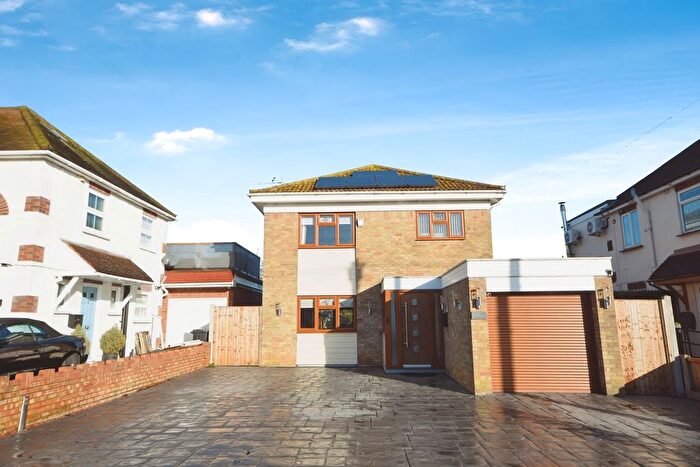 4 Bedroom Detached House For Sale In Caulfield Road, Shoeburyness, Southend-On-Sea, Essex, SS3