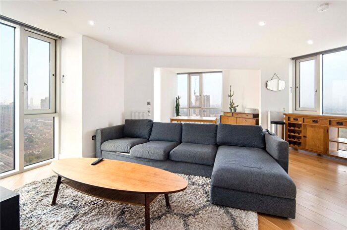 3 Bedroom Flat For Sale In Sky View Tower, High Street, Stratford, London, E15
