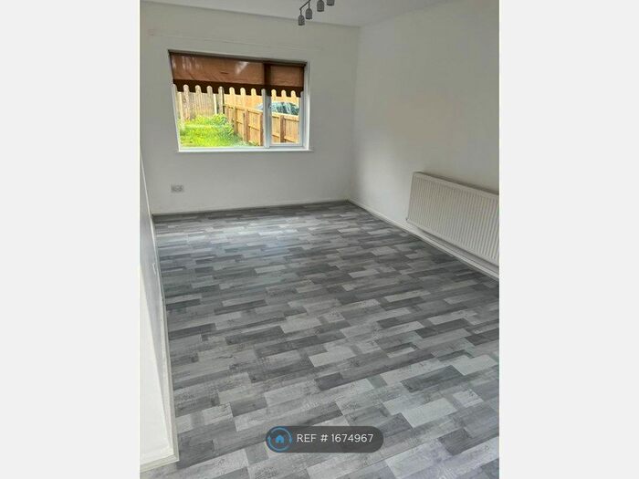 2 Bedroom Semi-Detached House To Rent In Spa Crescent, Little Hulton, Manchester, M38