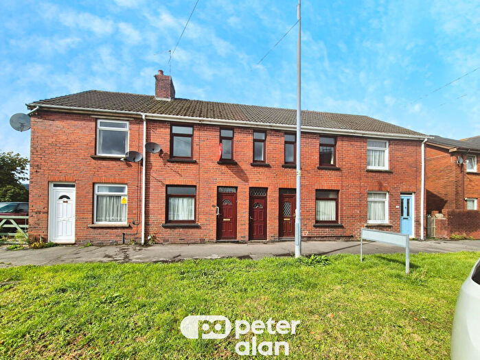 3 Bedroom House To Rent In High Street, Neath, SA11