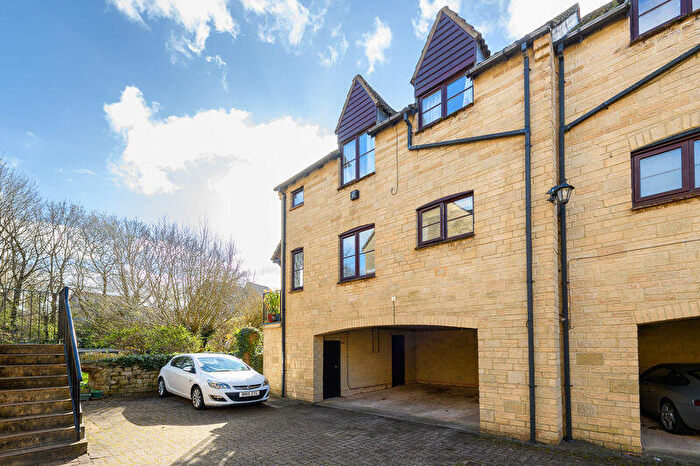 1 Bedroom Apartment For Sale In Bradford On Avon, BA15