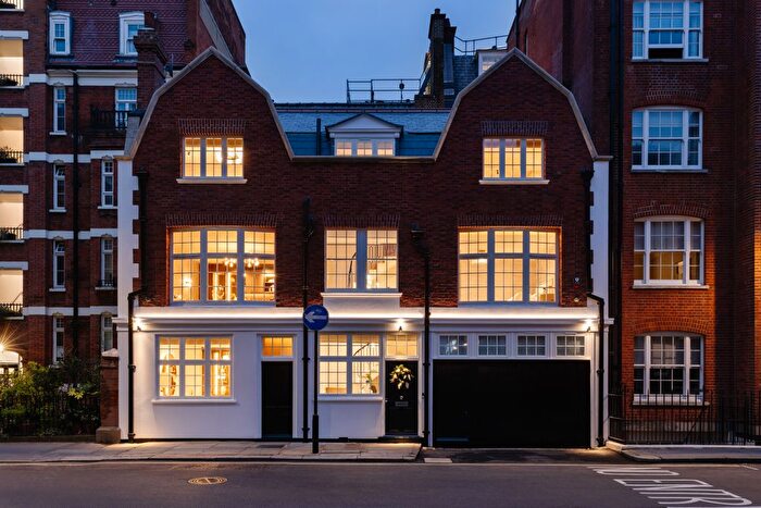 3 Bedroom Town House For Sale In Binney Street, Mayfair, London, W1K