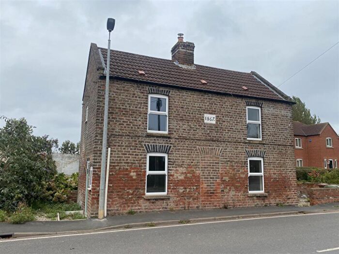 2 Bedroom Detached House To Rent In Sampson Street, Eastoft, DN17