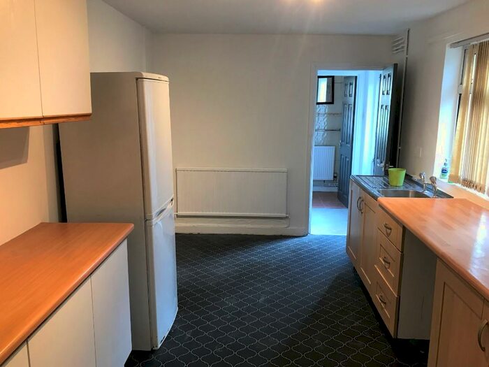 1 Bedroom Flat To Rent In Earl Street, Cardiff(City), CF11