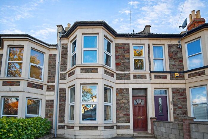 6 Bedroom Terraced House To Rent In Muller Road, Horfield, BS7