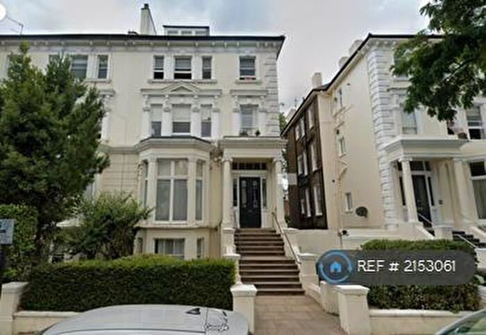 Studio To Rent In Belsize Park, London, NW3