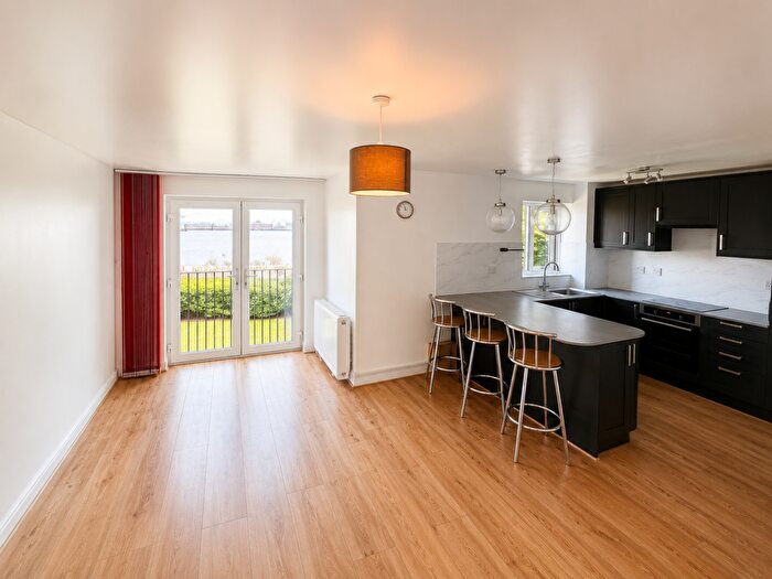 2 Bedroom Flat To Rent In Woolwich Dockyard, SE18