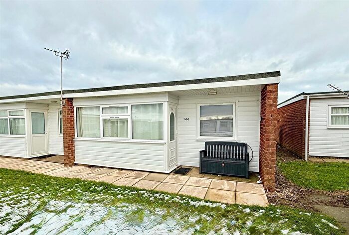 2 Bedroom Chalet For Sale In Newport Road, Hemsby, NR29