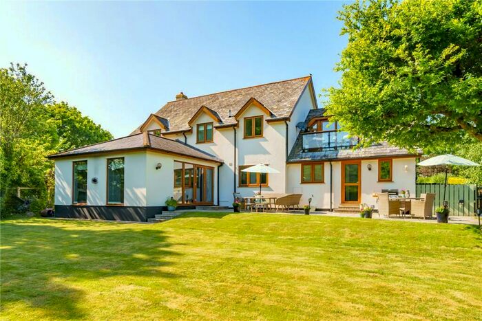 4 Bedroom Detached House For Sale In The Courtyard, Dunsford, Exeter, Devon, EX6