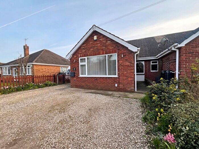 3 Bedroom Semi-Detached Bungalow To Rent In Park Lane, Blaxton, Doncaster, DN9
