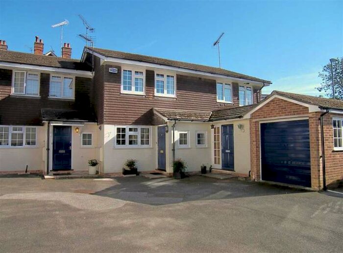 2 Bedroom Terraced House To Rent In The Mews, Sevenoaks, TN13