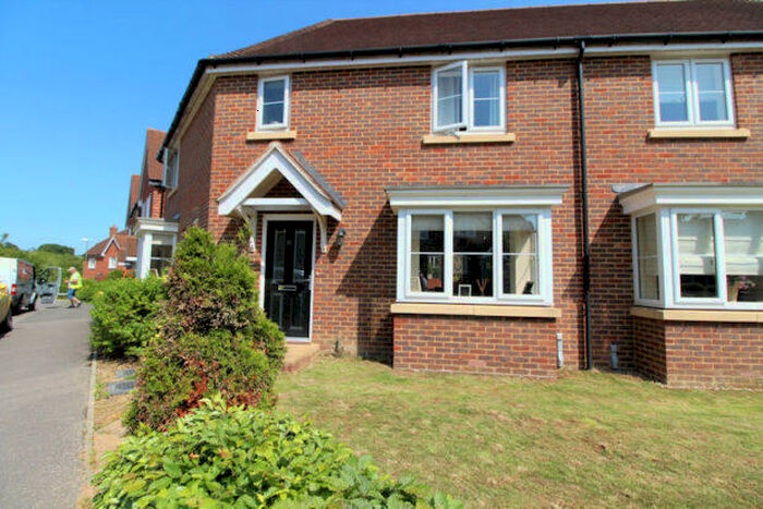 3 Bedroom House To Rent In Barncroft Drive, Lindfield, RH16