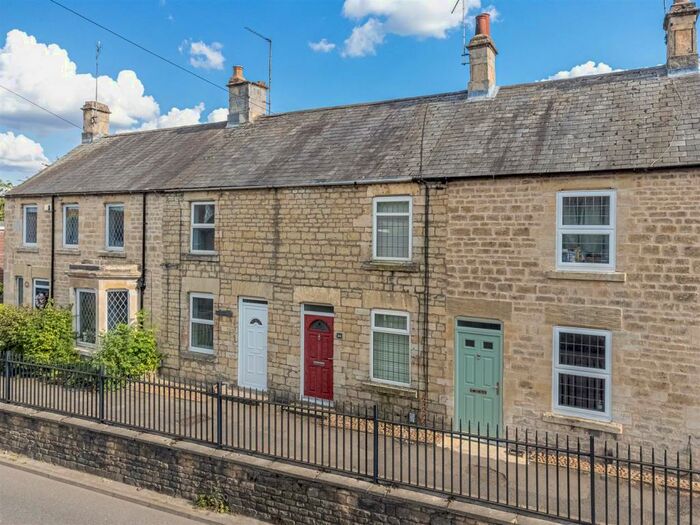 2 Bedroom Cottage To Rent In High Street, Old Village, Corby, NN17