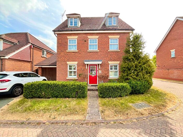 5 Bedroom Detached House For Sale In Brampton Close, Weston, CW2
