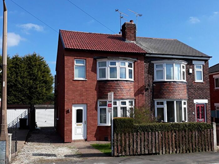 3 Bedroom Semi-Detached House To Rent In Malton Road, Doncaster, South Yorkshire, DN5