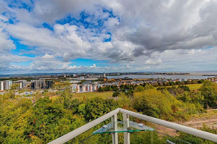 2 Bedroom Flat For Sale In The Pinnacle, Penarth, CF64