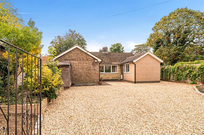 4 Bedroom Bungalow For Sale In Barton Road, Headington, Oxford, OX3