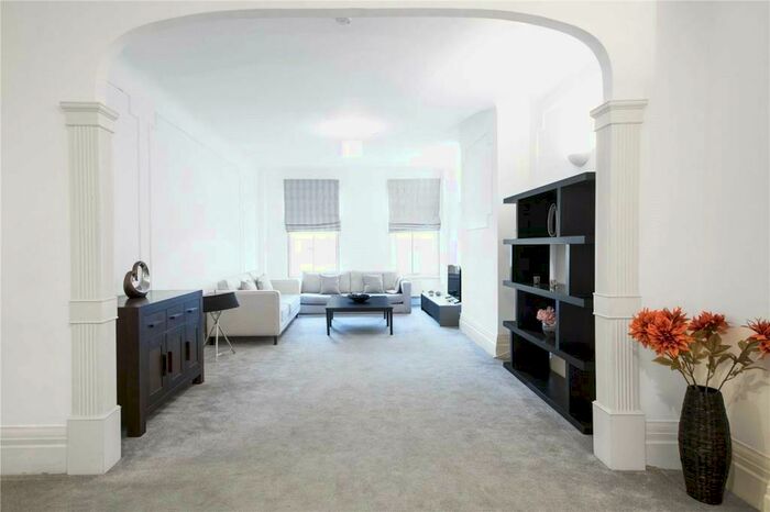 5 Bedroom Flat To Rent In Park Road, St Johns Wood, NW8