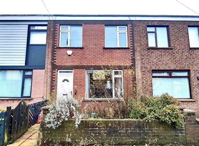 3 Bedroom TownHouse For Sale In Faburn Park, Belfast, BT14