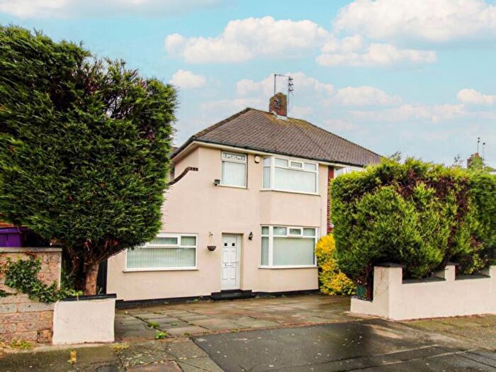 4 Bedroom Semi-Detached House For Sale In Childwall Valley Road, Liverpool, L16