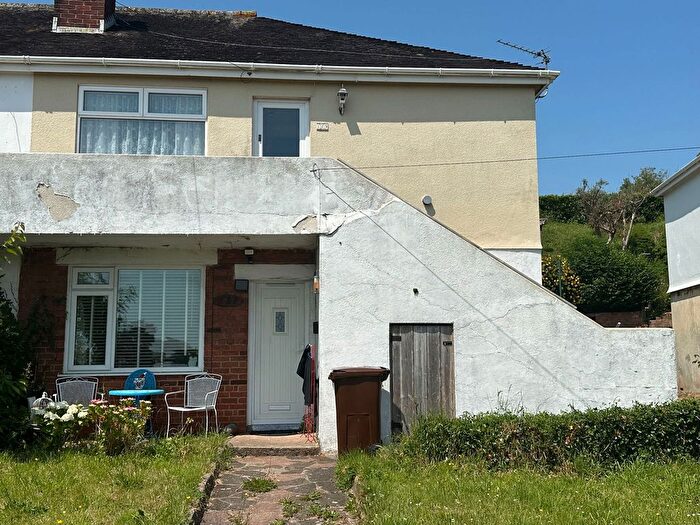 2 Bedroom Flat For Sale In Hele Road, Torquay, TQ2