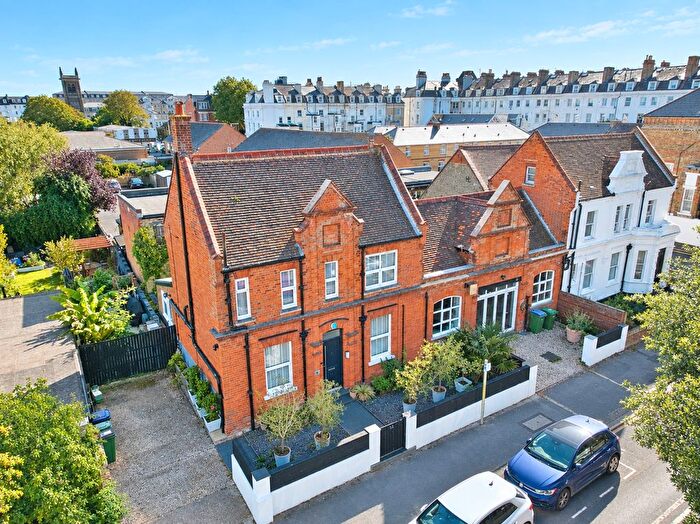 4 Bedroom Detached House For Sale In Ingles Road, Folkestone, Kent, CT20