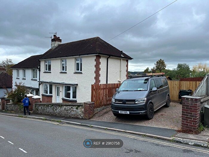 4 Bedroom Semi Detached House To Rent In St. Leonards Road, Newton Abbot, TQ12