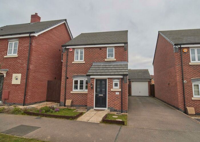 3 Bedroom Detached House To Rent In Farray Drive, Hinckley, LE10