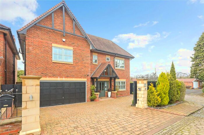 4 Bedroom Detached House To Rent In Horseshoe Lane, Alderley Edge, Cheshire, SK9