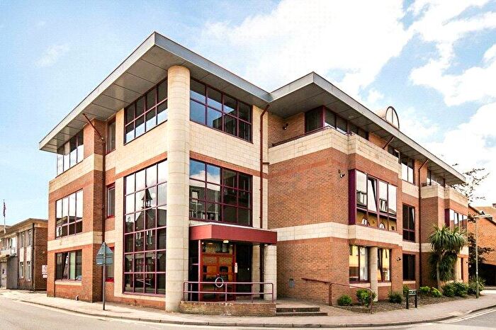 2 Bedroom Apartment To Rent In Consort Way, Horley, Surrey, RH6