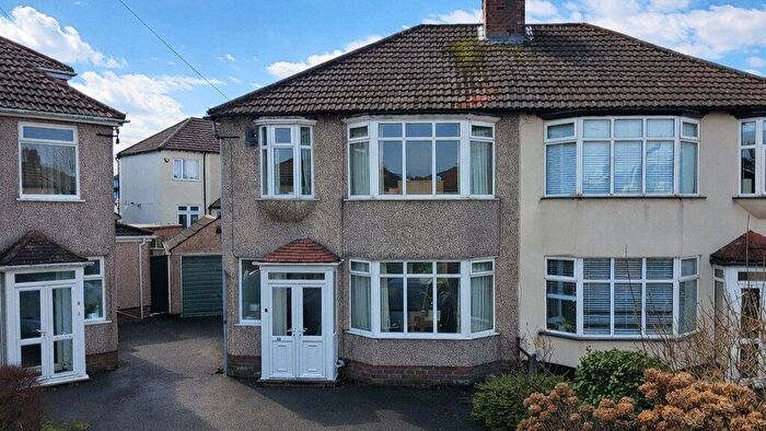 3 Bedroom Semi Detached House For Sale In Crondall Grove, Liverpool, Merseyside, L15