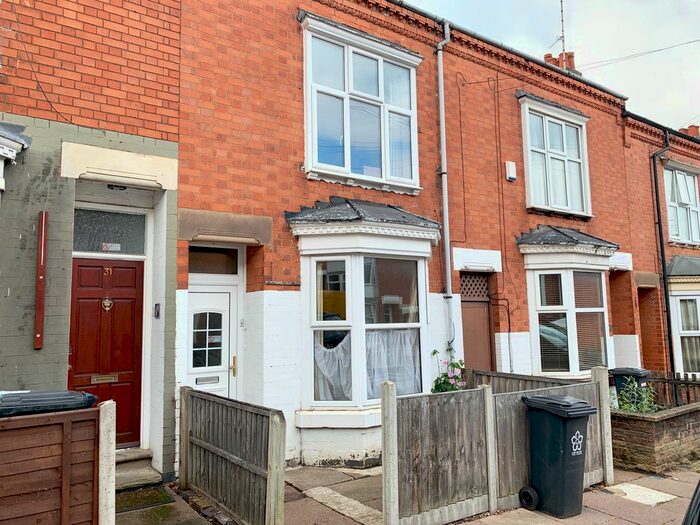 3 Bedroom Terraced House To Rent In Lorne Road, Leicester, LE2