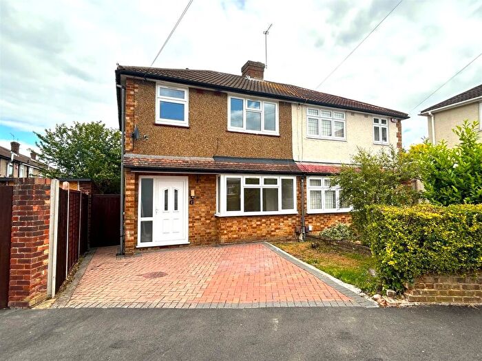 3 Bedroom Semi-Detached House To Rent In Little Aston Road, Romford, RM3