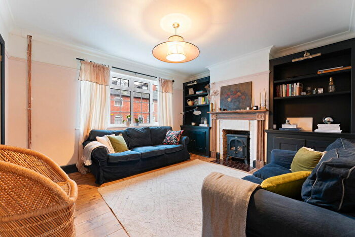 3 Bedroom Terraced House For Sale In Edgam Place, Quidhampton, SP2