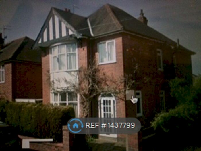 3 Bedroom Detached House To Rent In Queens Road, Leicester, LE2