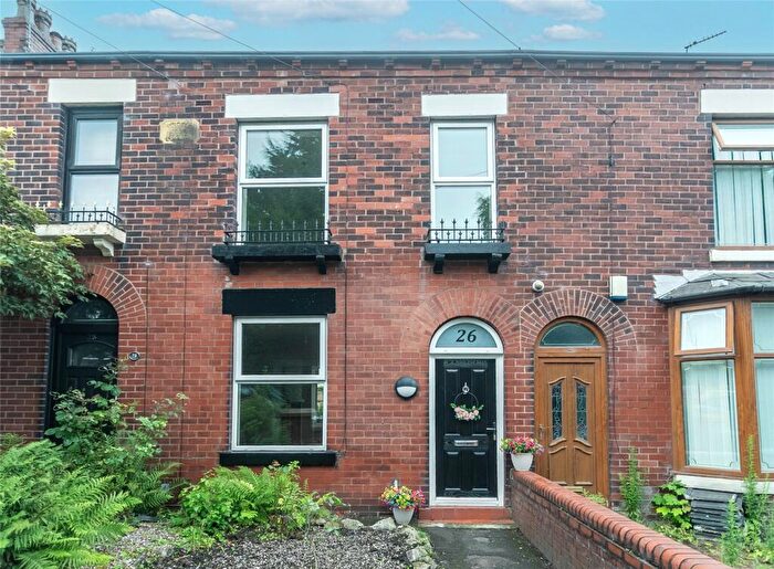3 Bedroom Terraced House For Sale In Thornham New Road, Castleton, Greater Manchester, OL11