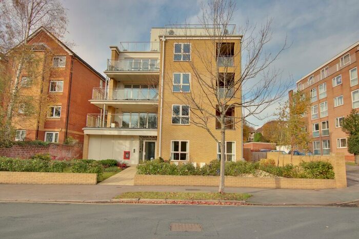 1 Bedroom Flat For Sale In Westwood Road, Southampton, SO17