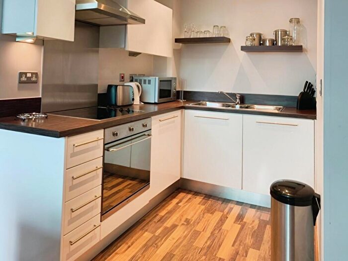 1 Bedroom Flat To Rent In Great George Street, Leeds, West Yorkshire, LS1