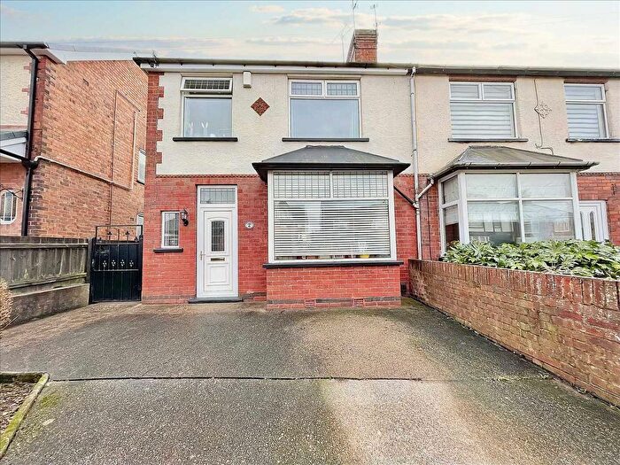 3 Bedroom Semi-Detached House For Sale In Bourne Avenue, Kirkby In Ashfield, NG17