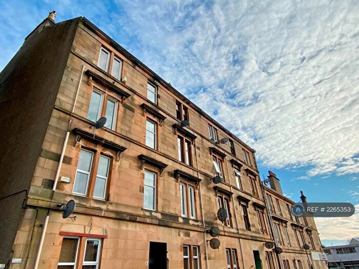 2 Bedroom Flat To Rent In Muir Street, Renfrew, PA4