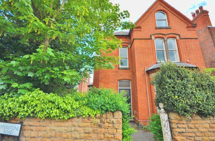 Apartment To Rent In Epperstone Road, West Bridgford, Nottingham, NG2