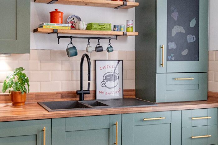 4 Bedroom Semi Detached House For Sale In Darlington, Durham, DL1