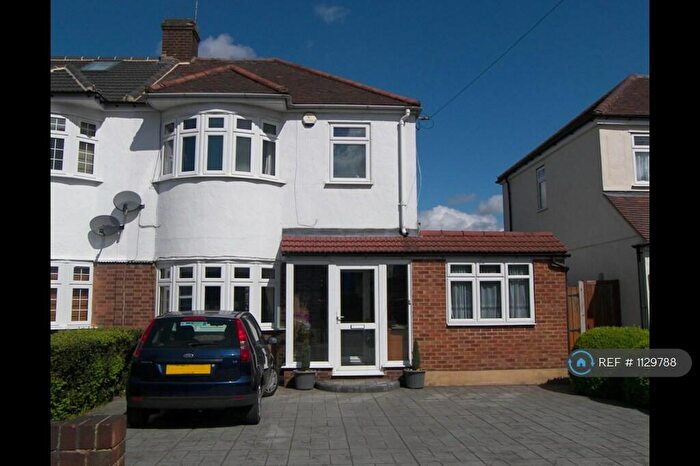 5 Bedroom Semi-Detached House To Rent In Forest Road, Hainault, IG6