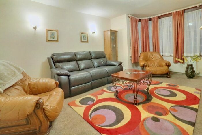 1 Bedroom Flat To Rent In Manor Drive, Wembley, HA9