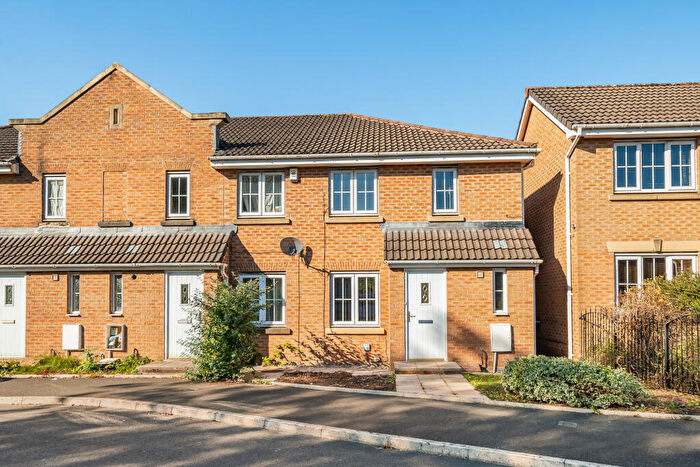 3 Bedroom Terraced House To Rent In Harvard Road, Manchester, M18